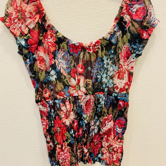 Renuar top - Picture 3 of 8